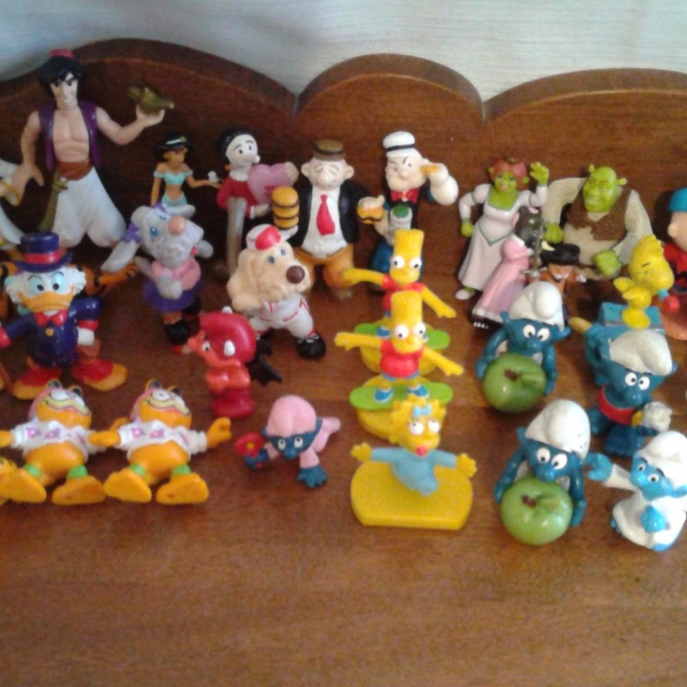 Lot of 33 Mixed Figurine Toys